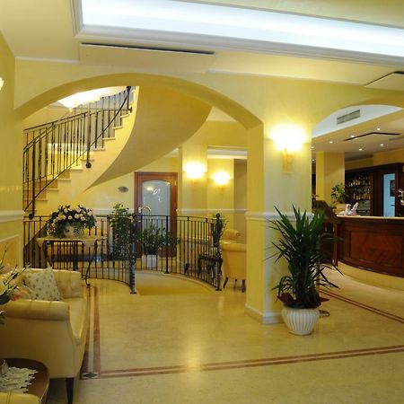 Hotel Corallo Франкавилла-аль-Маре Экстерьер фото