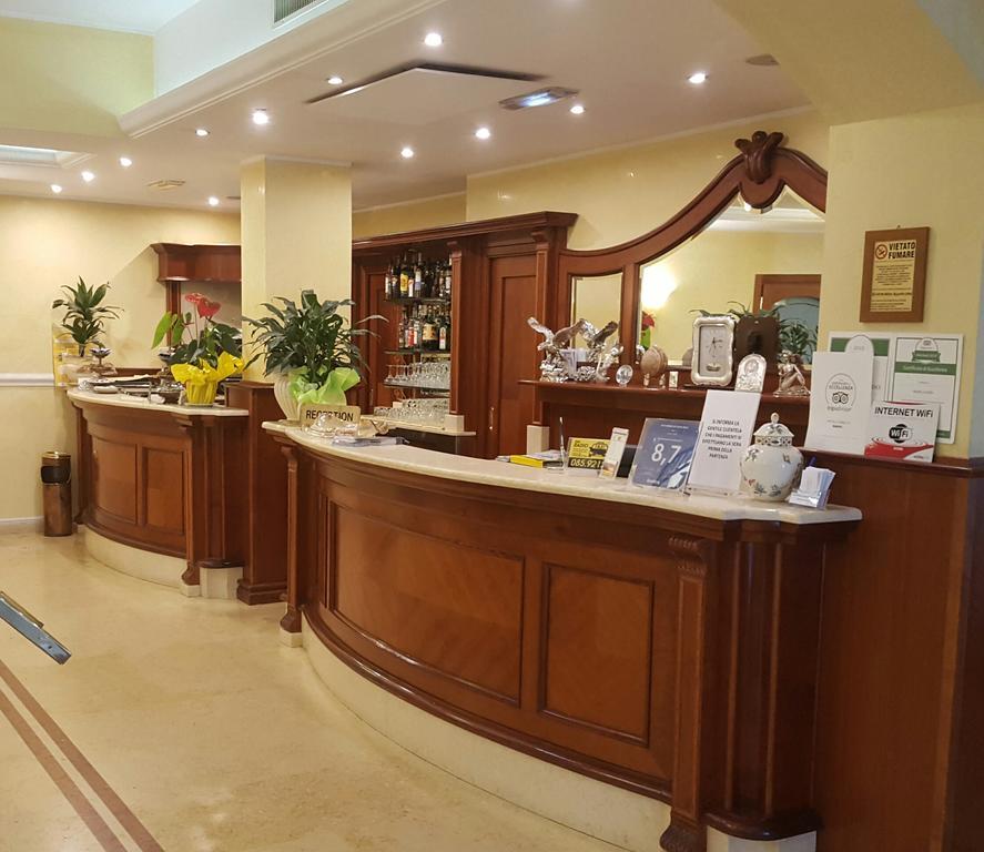 Hotel Corallo Франкавилла-аль-Маре Экстерьер фото